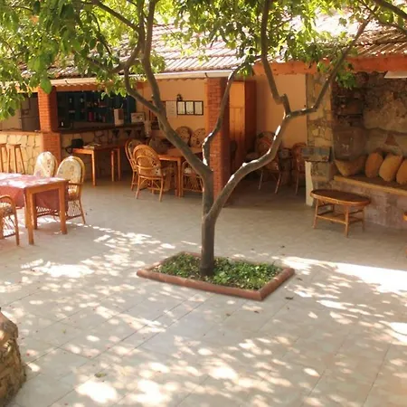 Nar Butik فندق 3*